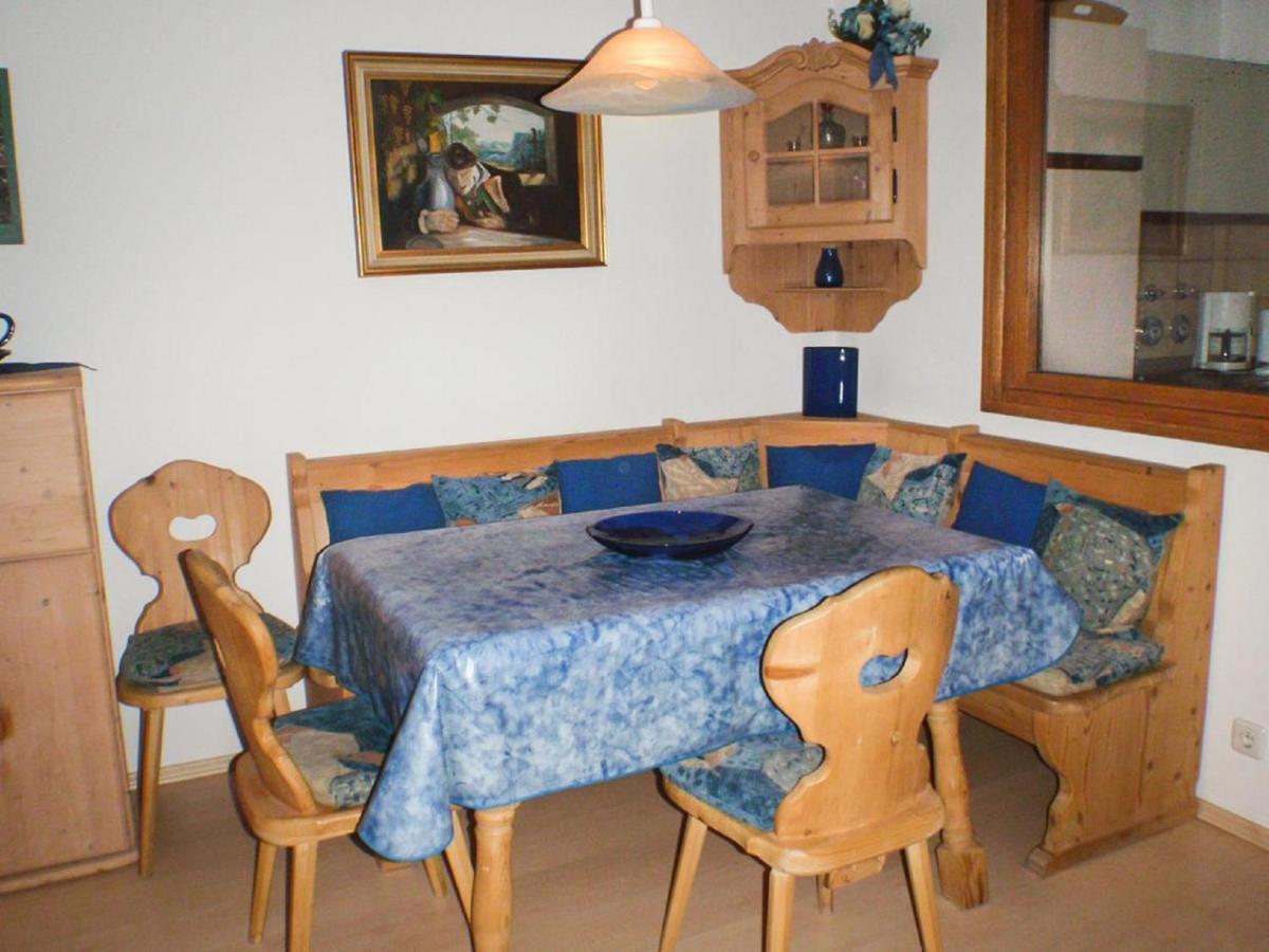 Ilka Plank Apartment *