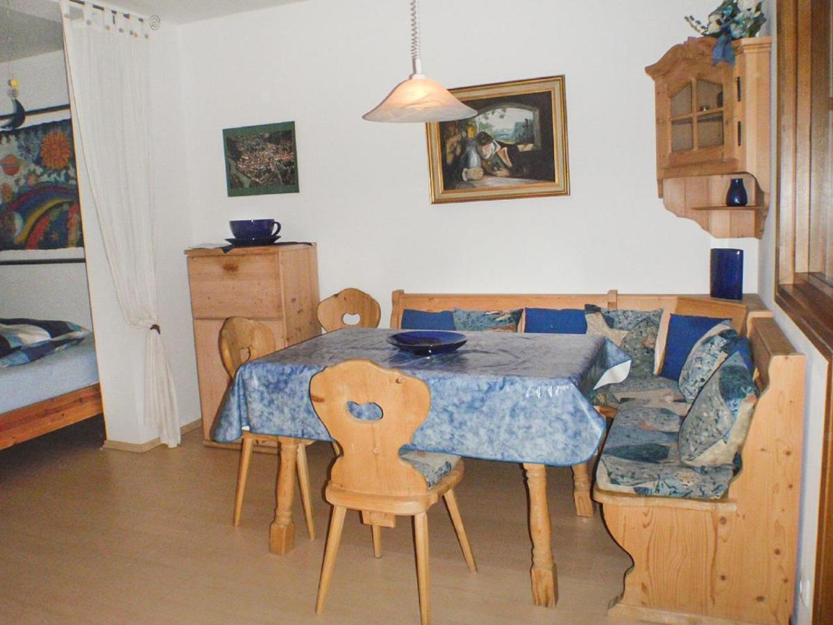 Ilka Plank Apartment *