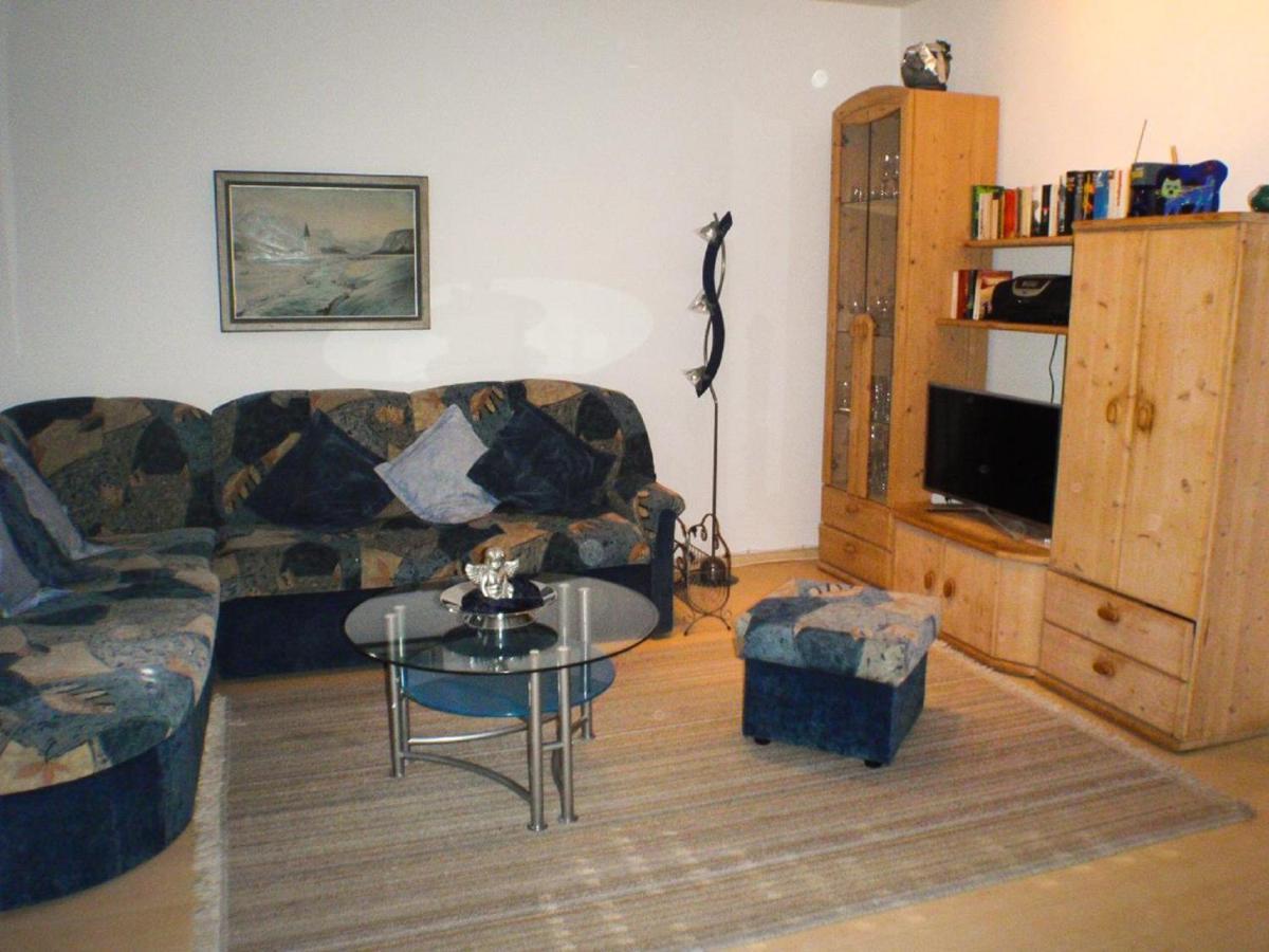 Ilka Plank Apartment *